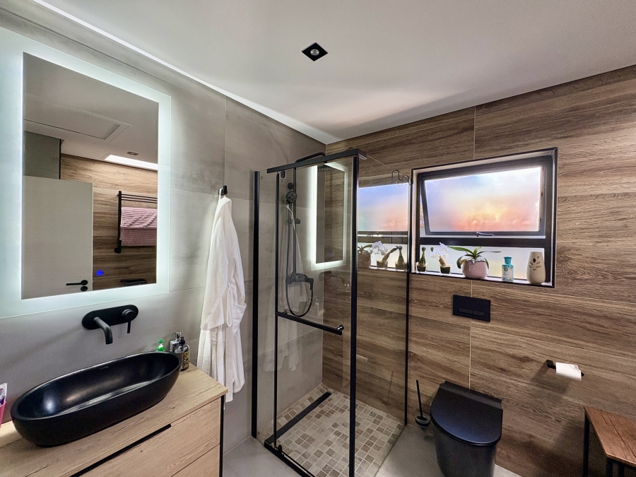 3 Bedroom Property for Sale in Sandown Western Cape